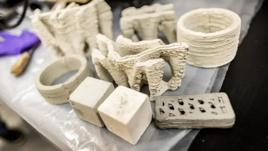 Beton, joka muuttaa rakentamisen: se on tulostettu 3D-tulostimella, sitoo 142 % enemmän hiiltä ja on ”yhtä kestävä”.
