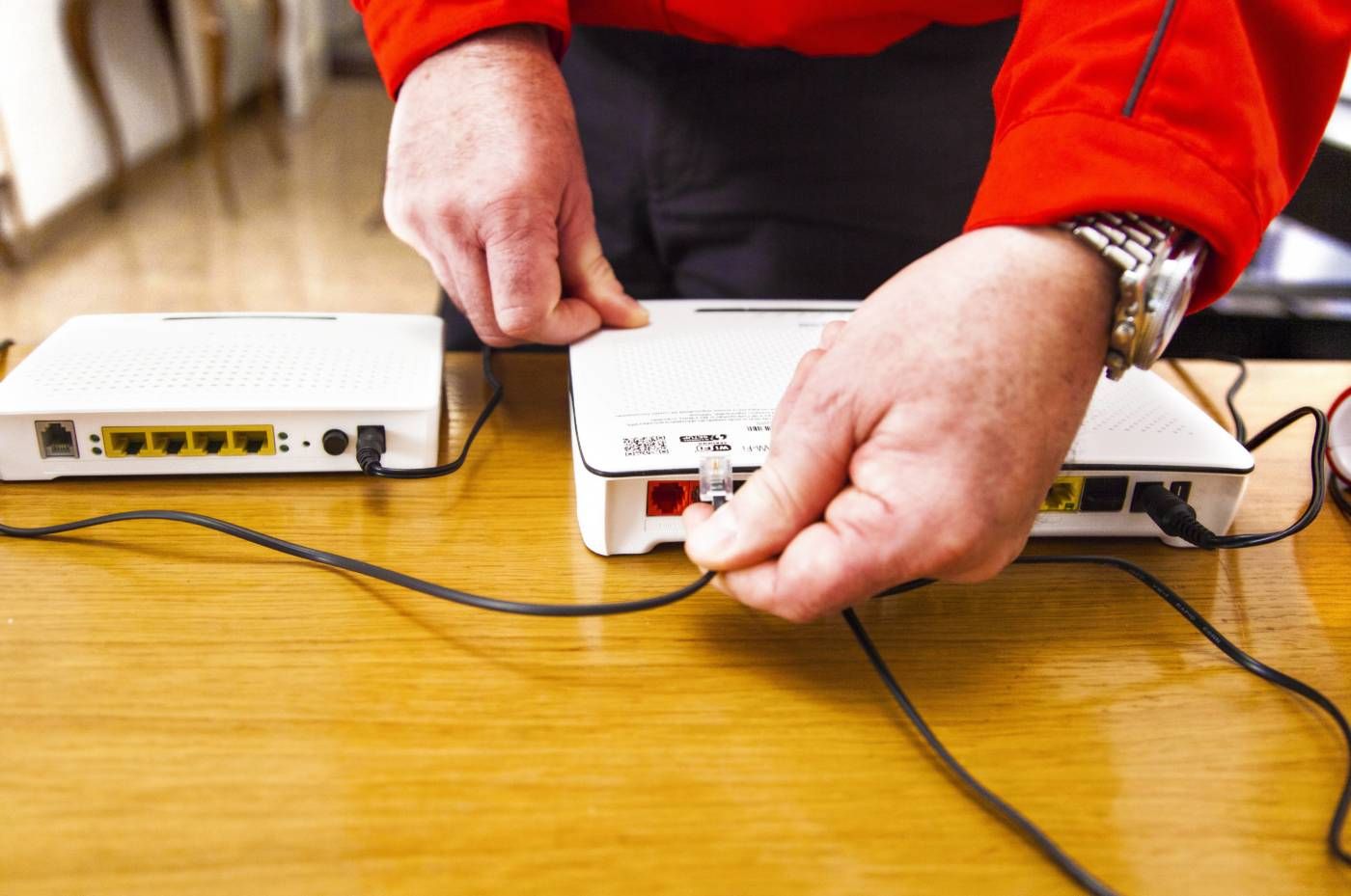 Kuinka usein WiFi-reititin tulisi käynnistää uudelleen, jotta vältytään Internet-yhteysongelmilta?