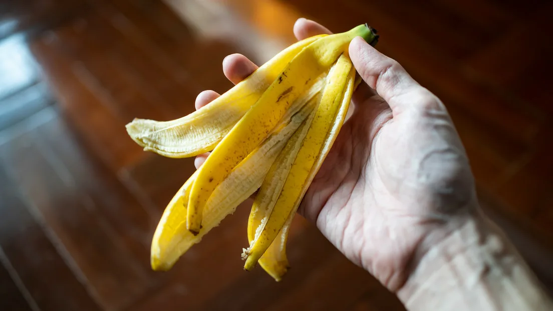 Banaaninkuoren ja etikan tehokas yhdistelmä, joka on nyt trendikäs: miksi sitä suositellaan käytettäväksi ja mihin sitä tarvitaan