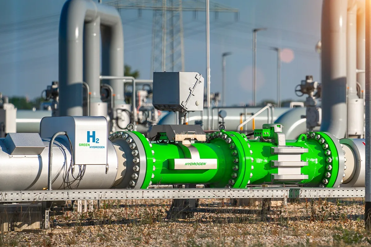 Kiina paljastaa tulevaisuuden maailman uudella megatehtaalla, jossa tuotetaan uutta polttoainetta, jonka on tarkoitus korvata fossiiliset energiat