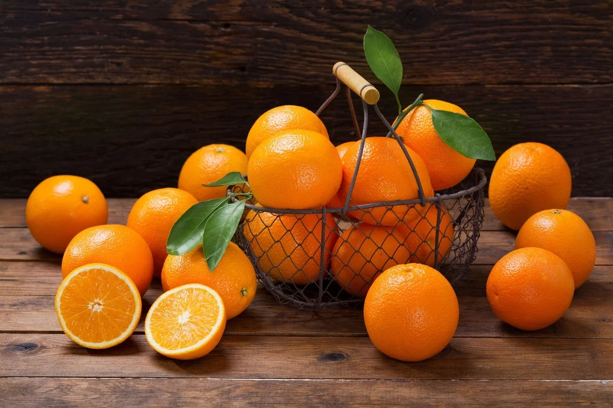 Miksi sinun pitäisi laittaa appelsiininkuoria mikroon ja mitä hyötyä siitä on