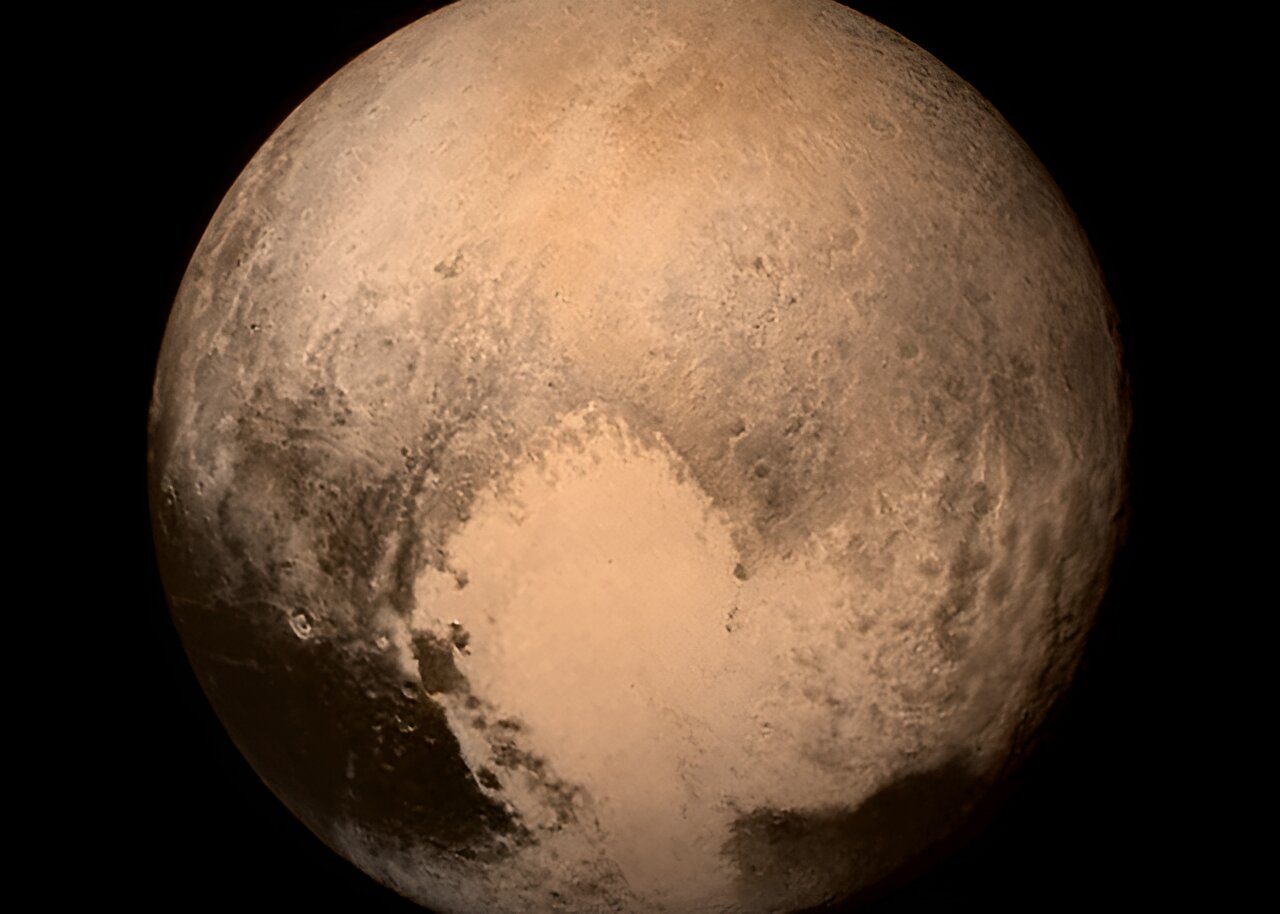 He tutkivat Pluton pintaa ja huomaavat, että NASA on ollut väärässä vuodesta 2015 lähtien.