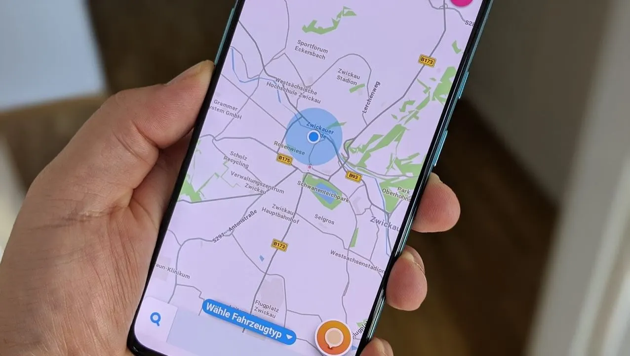 TomTom lanseeraa uuden sovelluksen, joka ei muistuta Google Mapsia eikä Wazea: parannettu navigointi, nopeusvalvontakameroiden varoitukset ja Androidille tarkoitettu eksklusiivinen ominaisuus